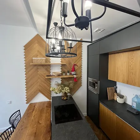 Lvapart 2 кім центр звітні документи Apartmán