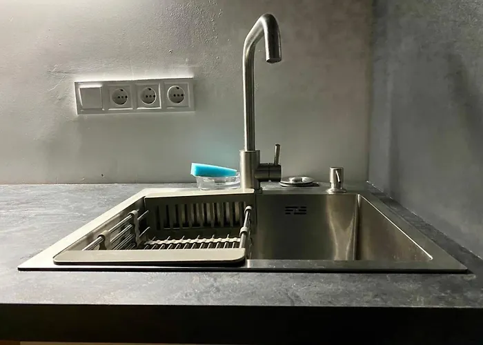 3 Lvapart евро двушка центр