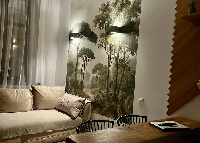 3 Lvapart евро двушка центр לבוב